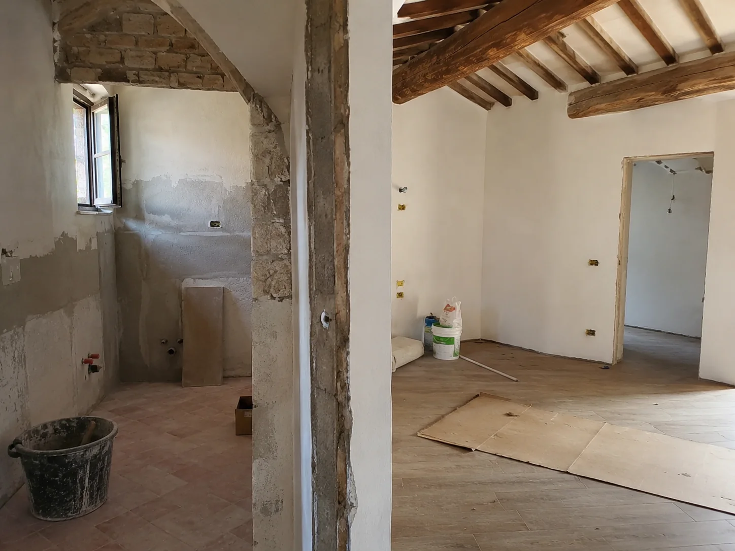 Ristrutturazione interna in corso